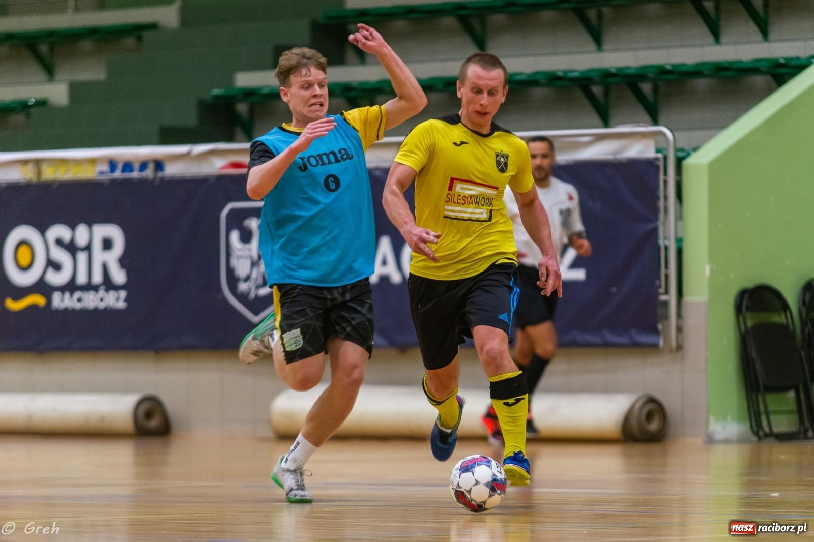 Zdjęcie w galerii na portalu naszraciborz.pl: Ruszył XXI sezon Halowej Ligi Piłki Nożnej [FOTO] wiadomości z regionu