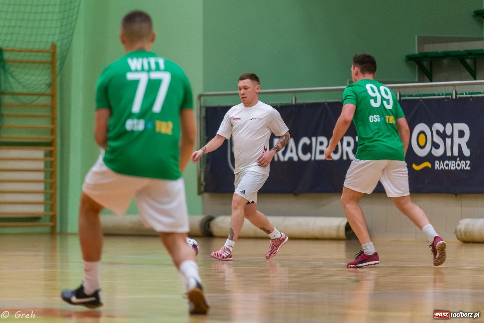 Zdjęcie w galerii na portalu naszraciborz.pl: Ruszył XXI sezon Halowej Ligi Piłki Nożnej [FOTO] wiadomości z regionu