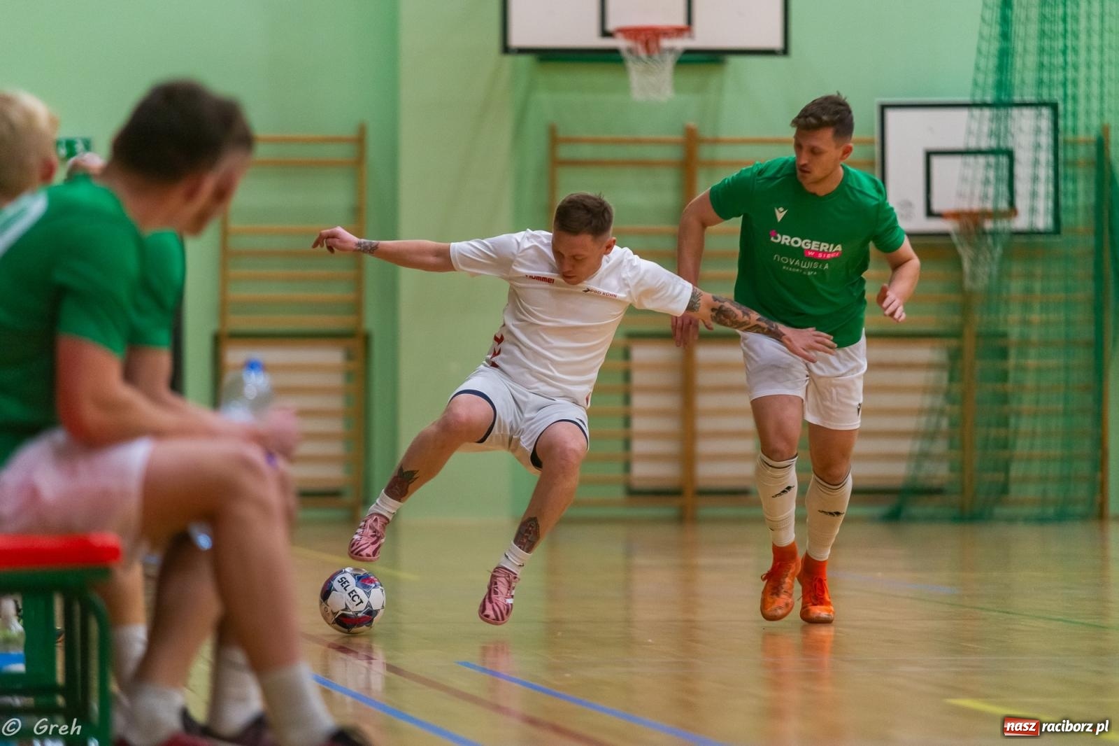 Zdjęcie w galerii na portalu naszraciborz.pl: Ruszył XXI sezon Halowej Ligi Piłki Nożnej [FOTO] wiadomości z regionu
