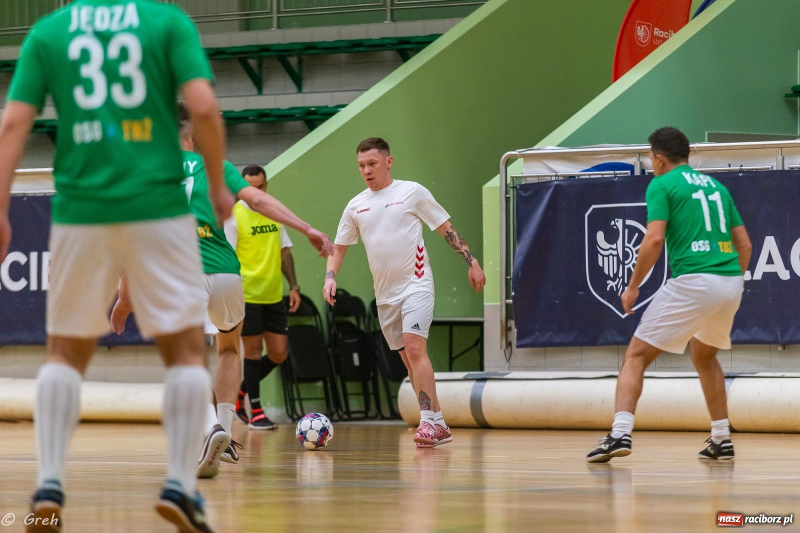 Zdjęcie w galerii na portalu naszraciborz.pl: Ruszył XXI sezon Halowej Ligi Piłki Nożnej [FOTO] wiadomości z regionu