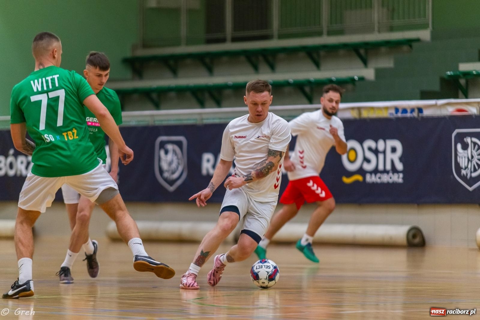 Zdjęcie w galerii na portalu naszraciborz.pl: Ruszył XXI sezon Halowej Ligi Piłki Nożnej [FOTO] wiadomości z regionu