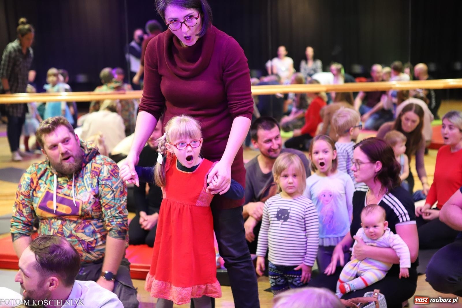 Zdjęcie w galerii na portalu naszraciborz.pl: Muzyka ze złota, czyli Maluchy w krainie dźwięku  wiadomości z regionu