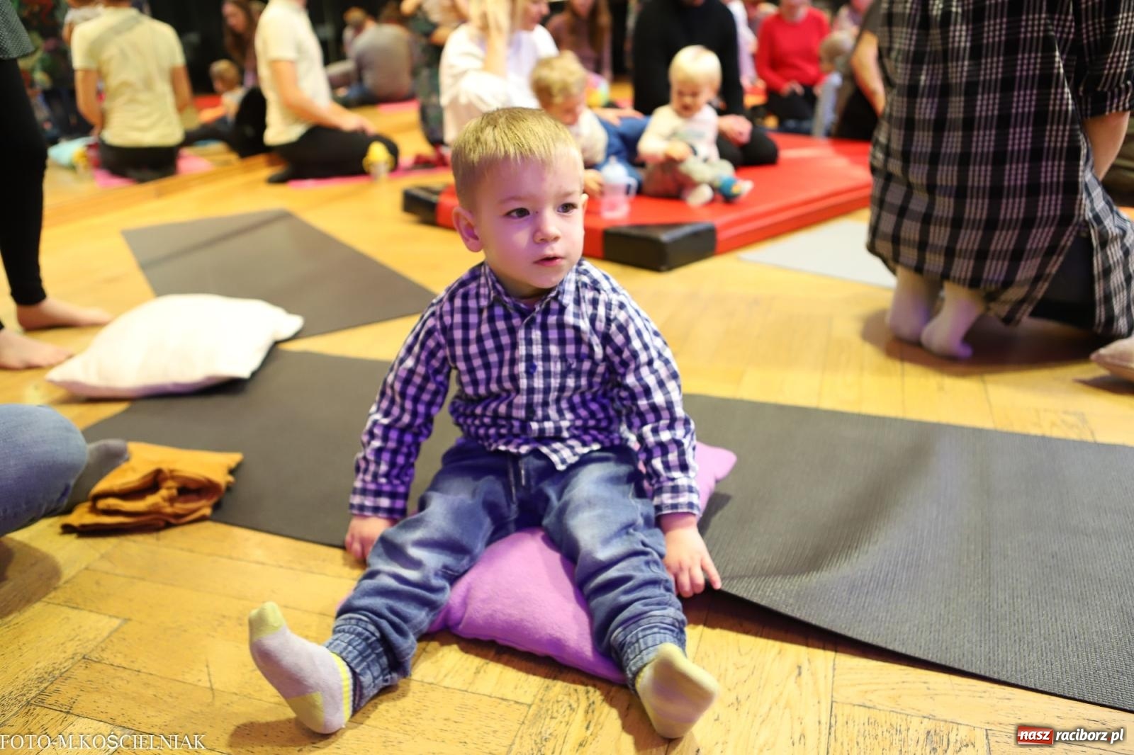 Zdjęcie w galerii na portalu naszraciborz.pl: Muzyka ze złota, czyli Maluchy w krainie dźwięku  wiadomości z regionu
