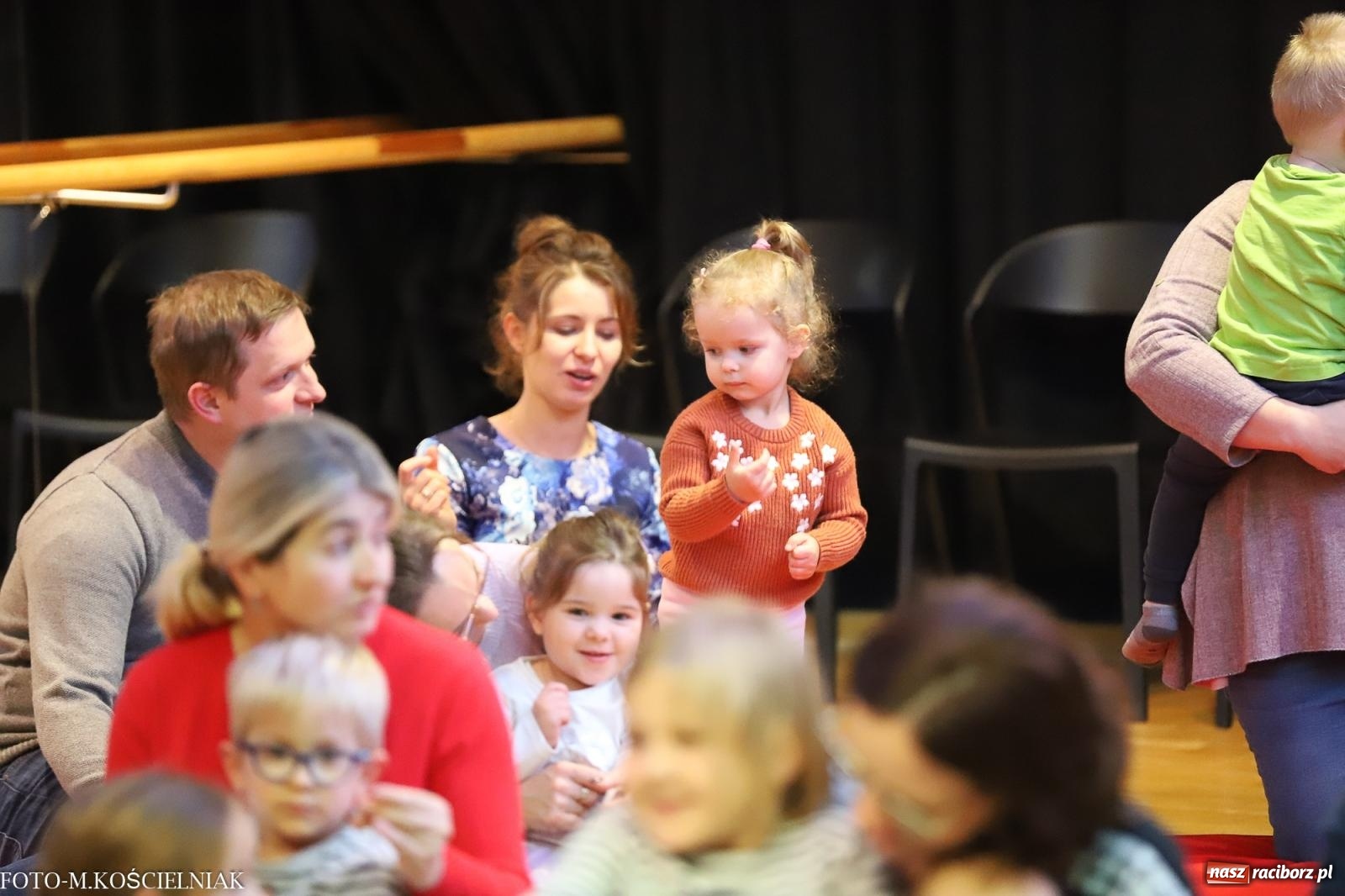 Zdjęcie w galerii na portalu naszraciborz.pl: Muzyka ze złota, czyli Maluchy w krainie dźwięku  wiadomości z regionu