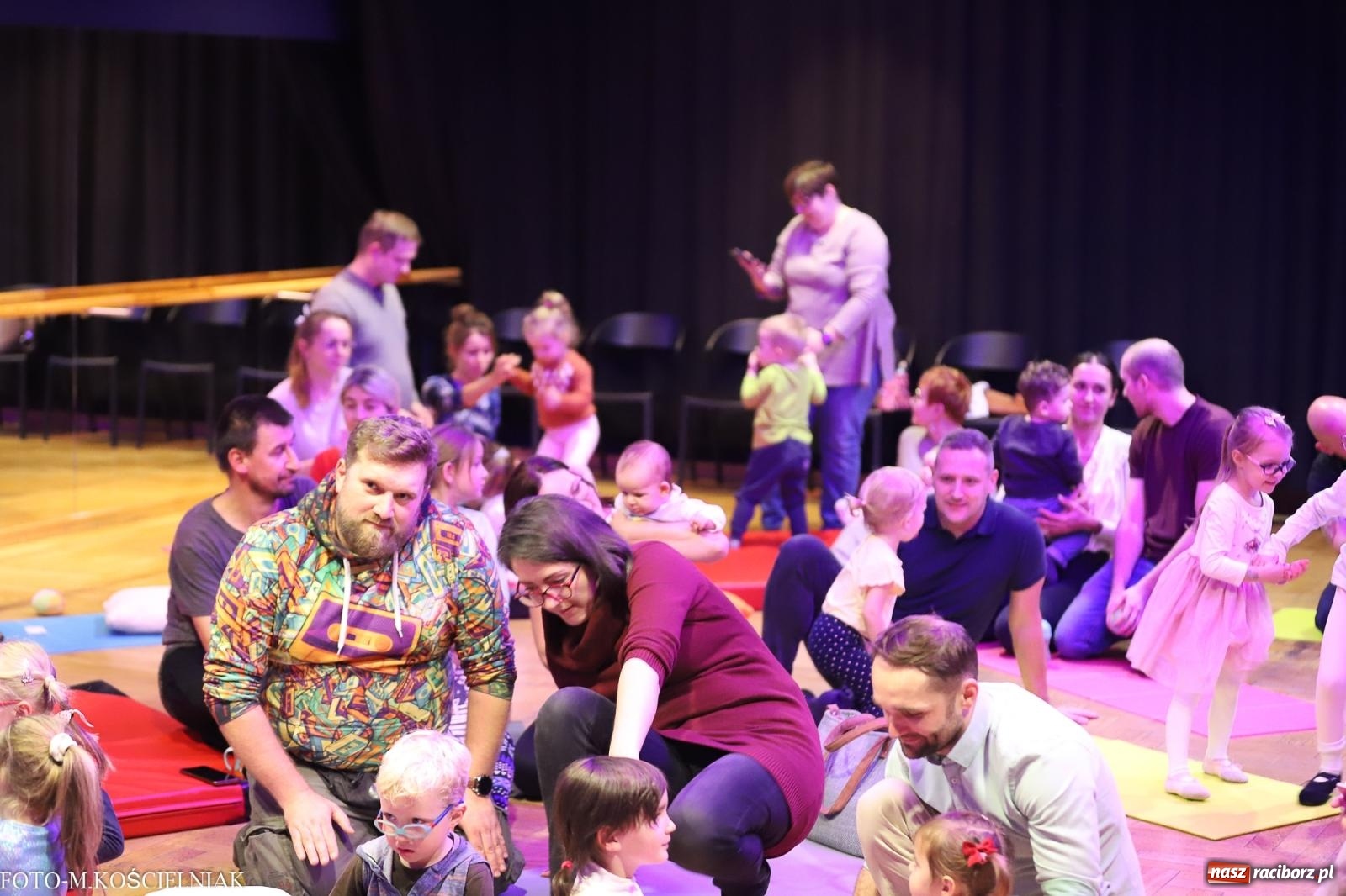 Zdjęcie w galerii na portalu naszraciborz.pl: Muzyka ze złota, czyli Maluchy w krainie dźwięku  wiadomości z regionu