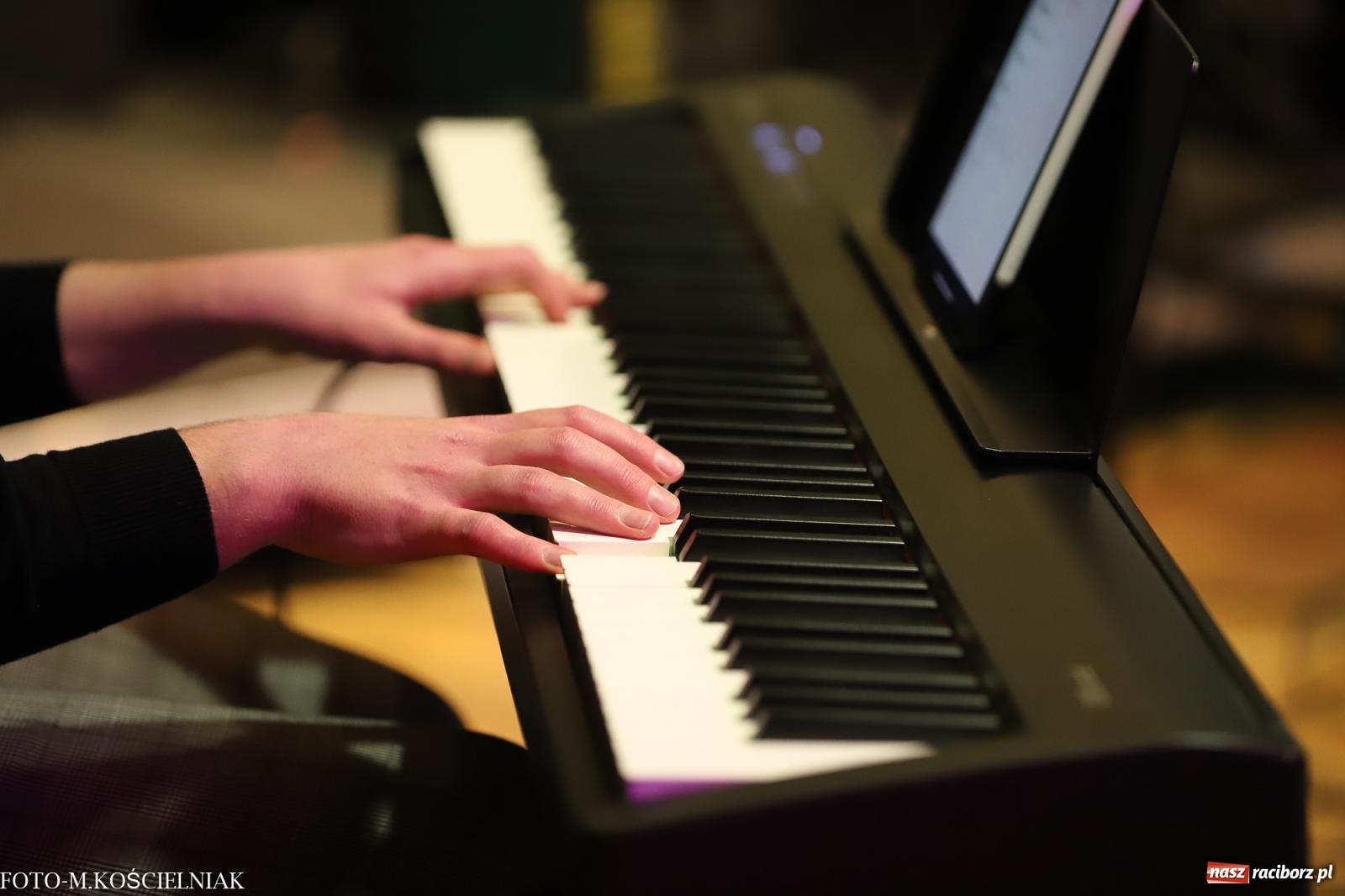 Zdjęcie w galerii na portalu naszraciborz.pl: Muzyka ze złota, czyli Maluchy w krainie dźwięku  wiadomości z regionu