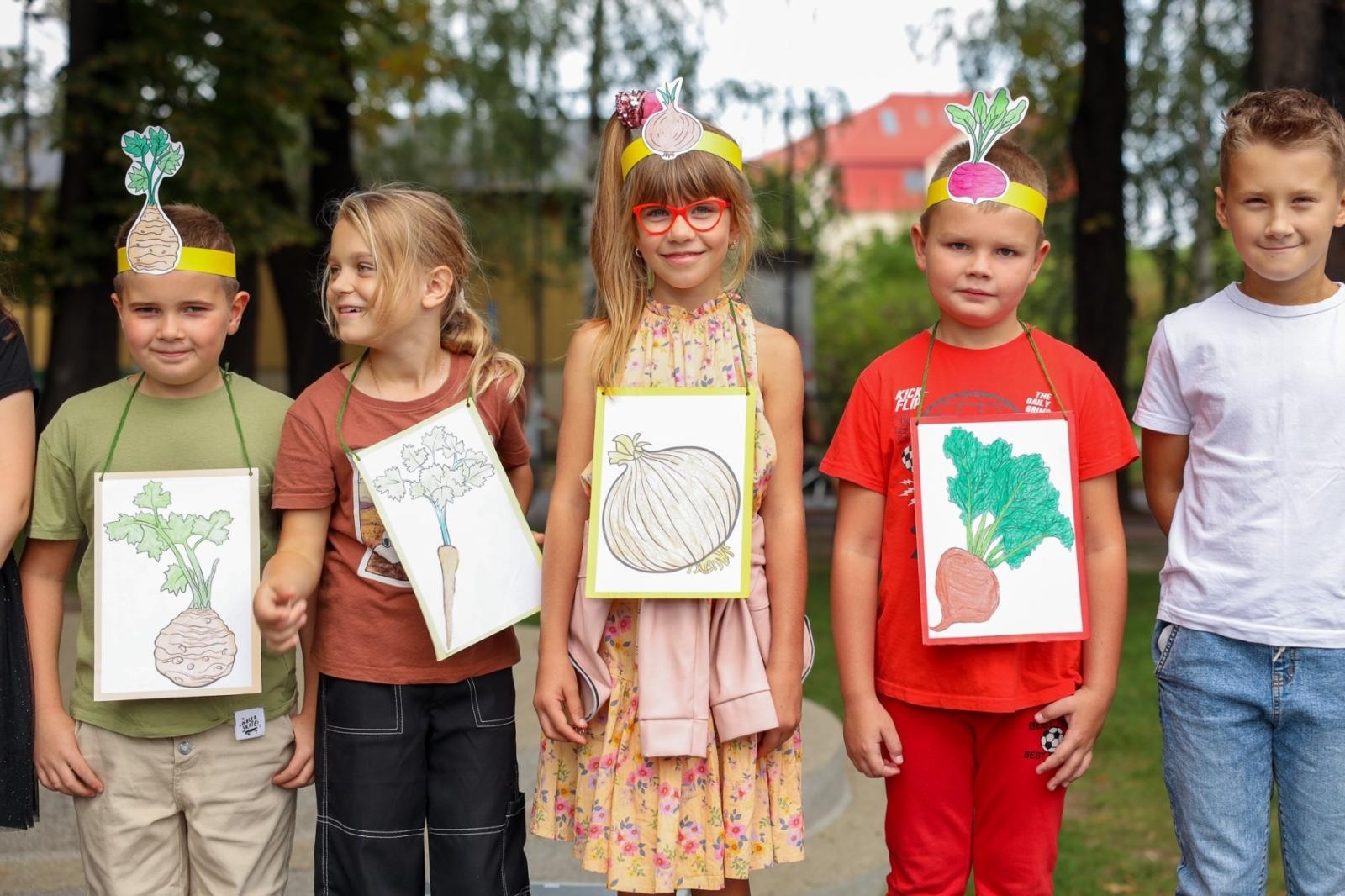 Zdjęcie w galerii na portalu naszraciborz.pl: Spotkanie podsumowujące sezon w Ogródku Jordanowskim wiadomości z regionu