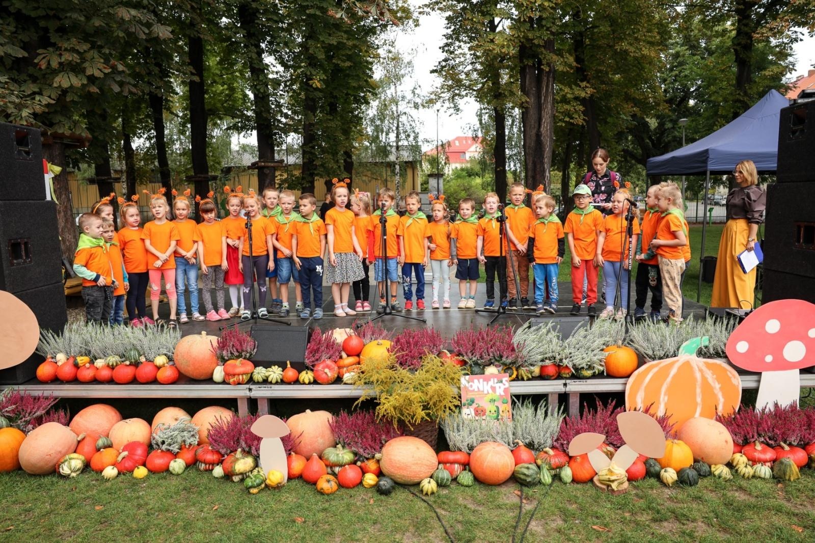 Zdjęcie w galerii na portalu naszraciborz.pl: Spotkanie podsumowujące sezon w Ogródku Jordanowskim wiadomości z regionu