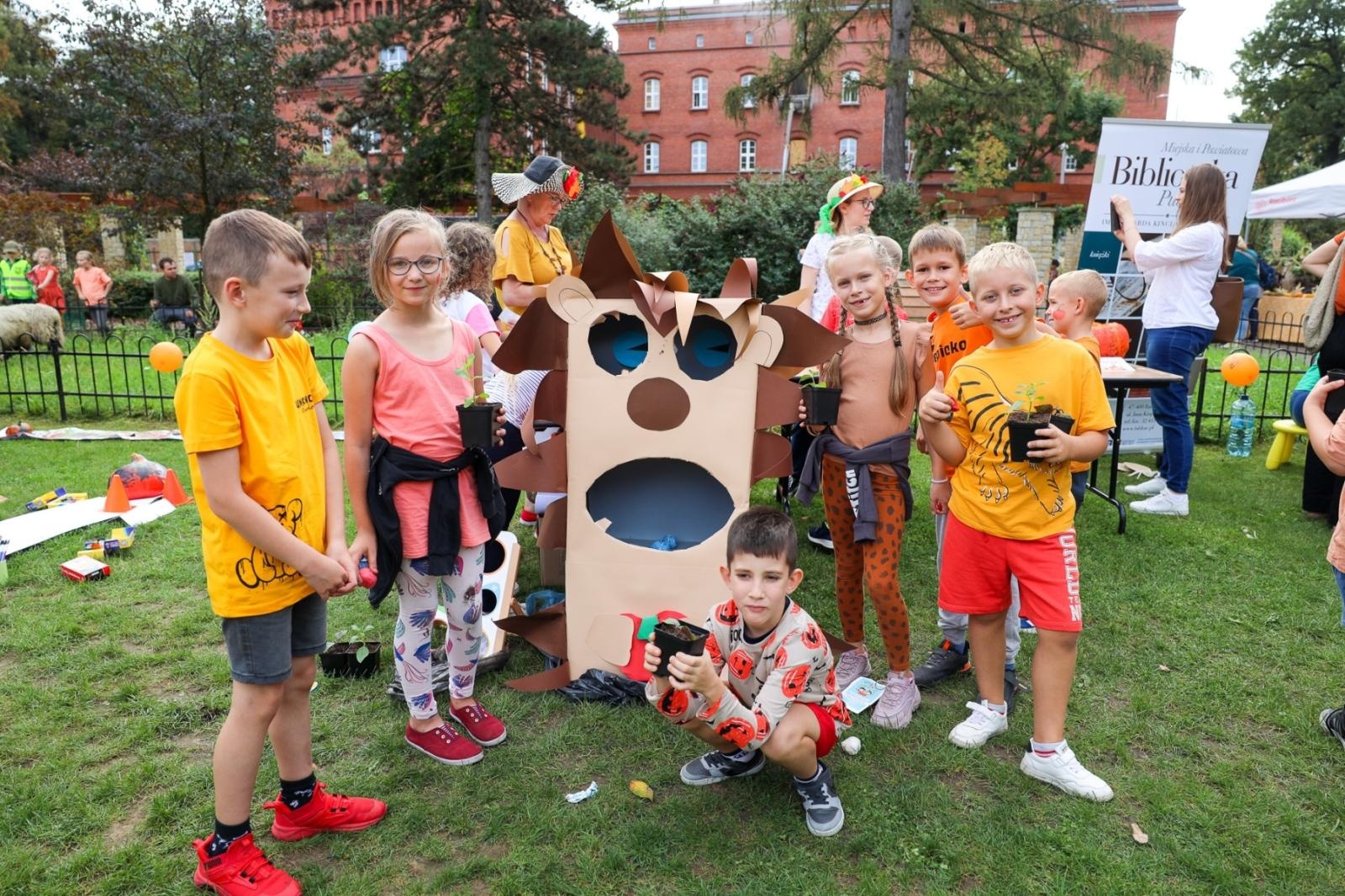 Zdjęcie w galerii na portalu naszraciborz.pl: Spotkanie podsumowujące sezon w Ogródku Jordanowskim wiadomości z regionu