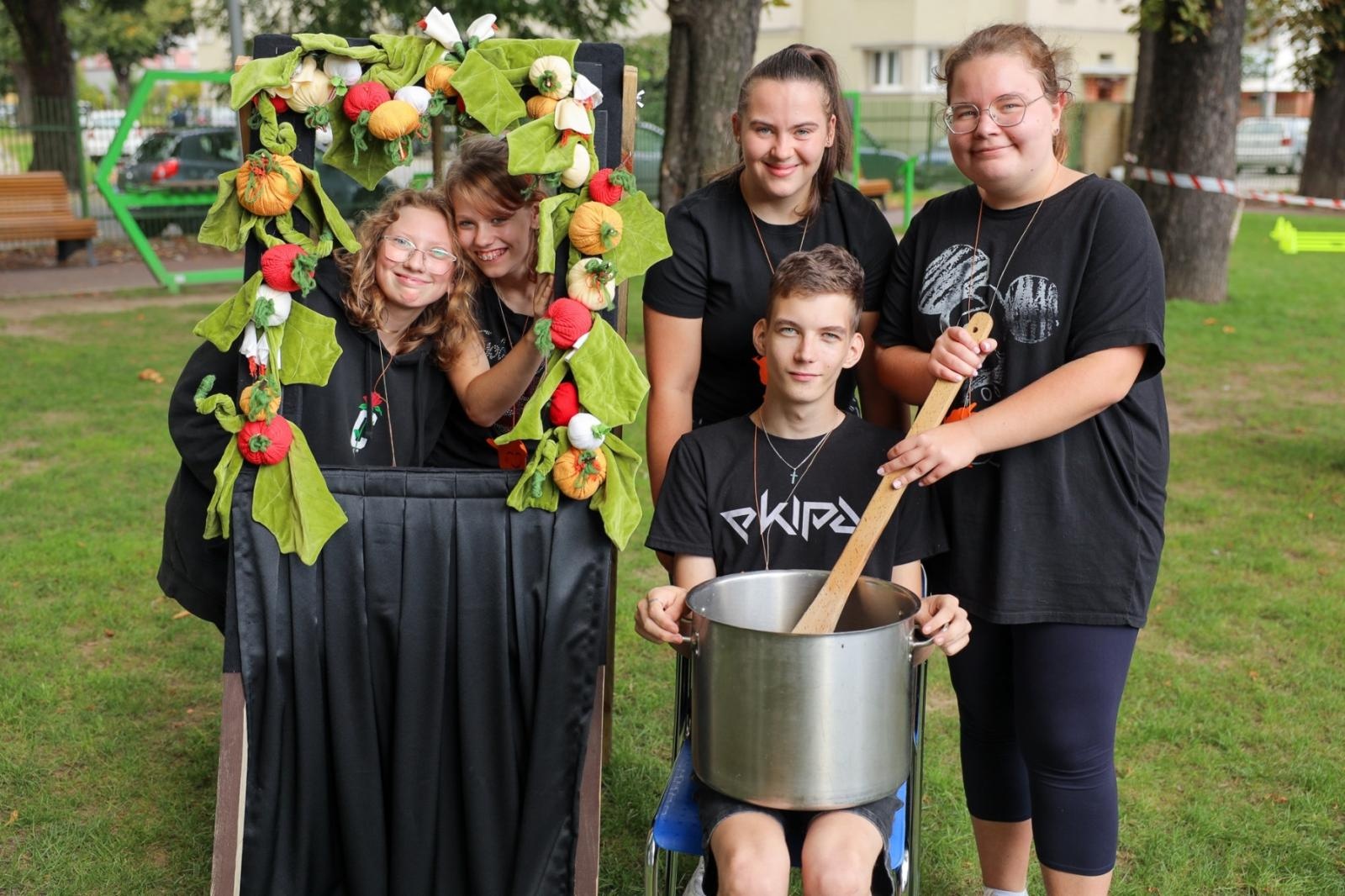 Zdjęcie w galerii na portalu naszraciborz.pl: Spotkanie podsumowujące sezon w Ogródku Jordanowskim wiadomości z regionu