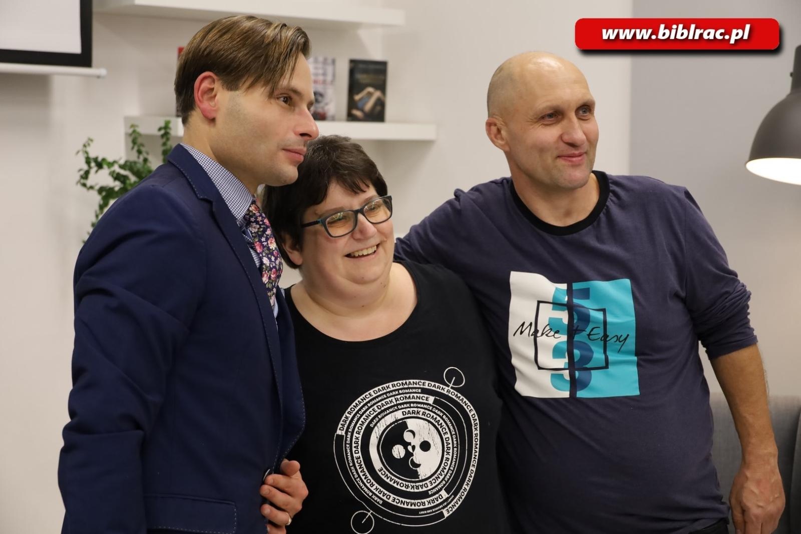 Zdjęcie w galerii na portalu naszraciborz.pl: Polska morderstwem stoi! Max Czornyj w raciborskiej bibliotece wiadomości z regionu