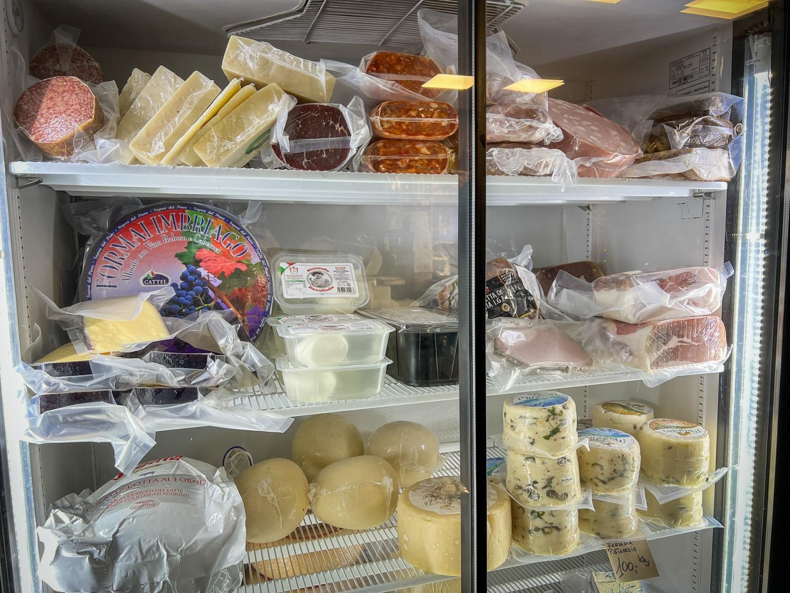 Zdjęcie w galerii na portalu naszraciborz.pl: Oliwa i Wino. Włoskie delikatesy w Raciborzu polecają się na Boże Narodzenie [NOWOŚCI] wiadomości z regionu