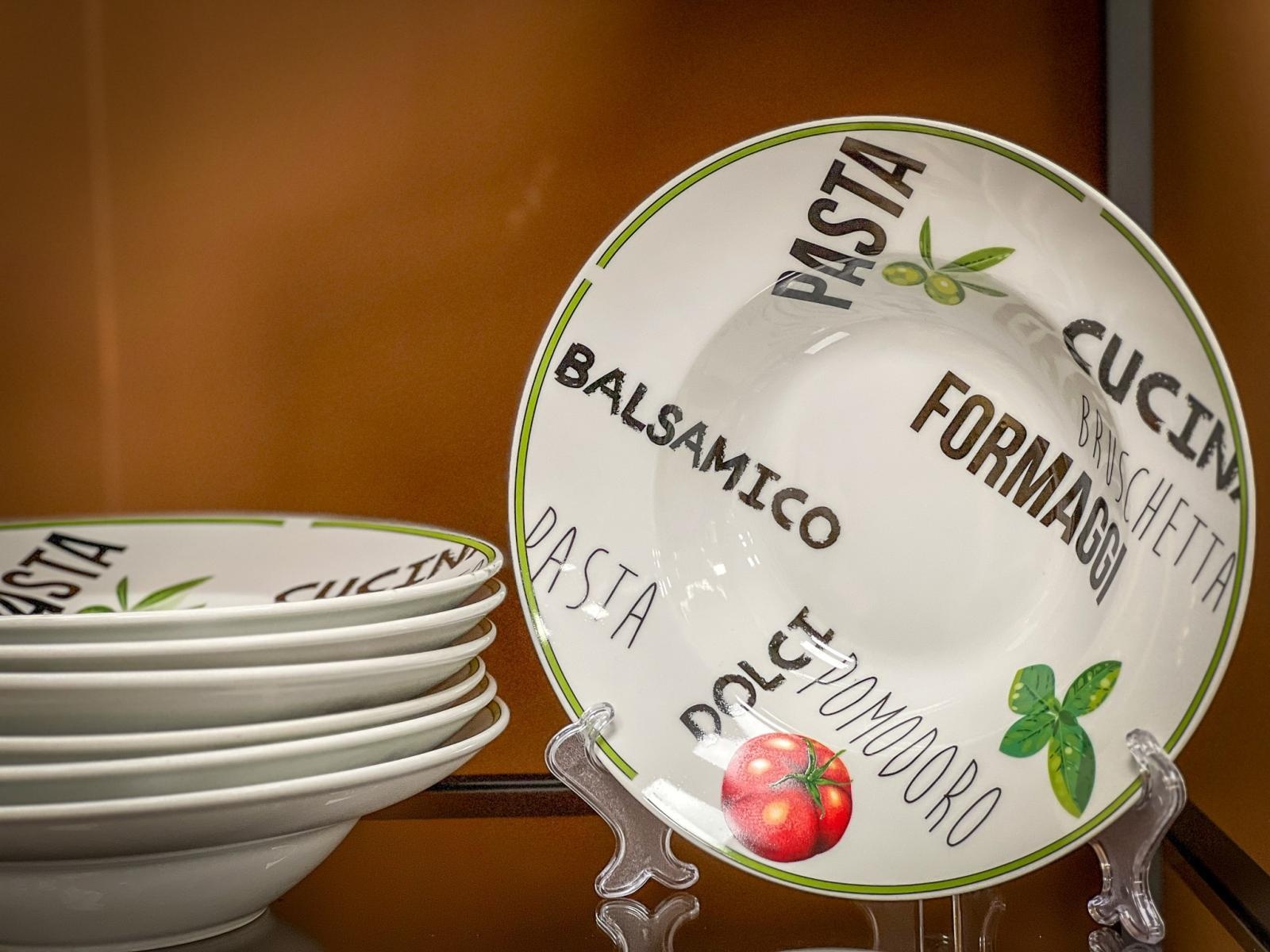 Zdjęcie w galerii na portalu naszraciborz.pl: Oliwa i Wino. Włoskie delikatesy w Raciborzu polecają się na Boże Narodzenie [NOWOŚCI] wiadomości z regionu