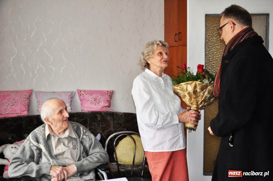 Zdjęcie w galerii na portalu naszraciborz.pl: Były też grzmoty i deszcz... wiadomości z regionu