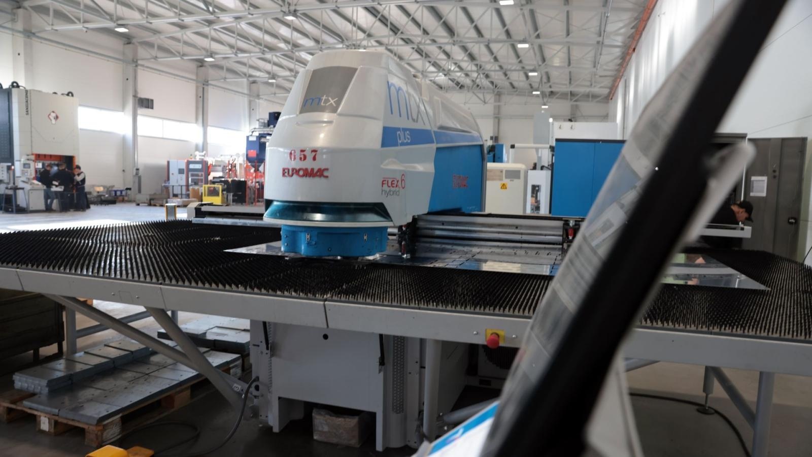 Zdjęcie w galerii na portalu naszraciborz.pl: Raciborski Sunex w styczniu z pierwszymi produktami z nowej automatycznej linii wiadomości z regionu