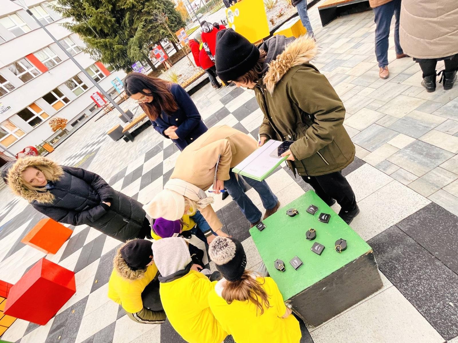 Zdjęcie w galerii na portalu naszraciborz.pl: Zielony Zakątek przy SP 1 oficjalnie otwarty wiadomości z regionu