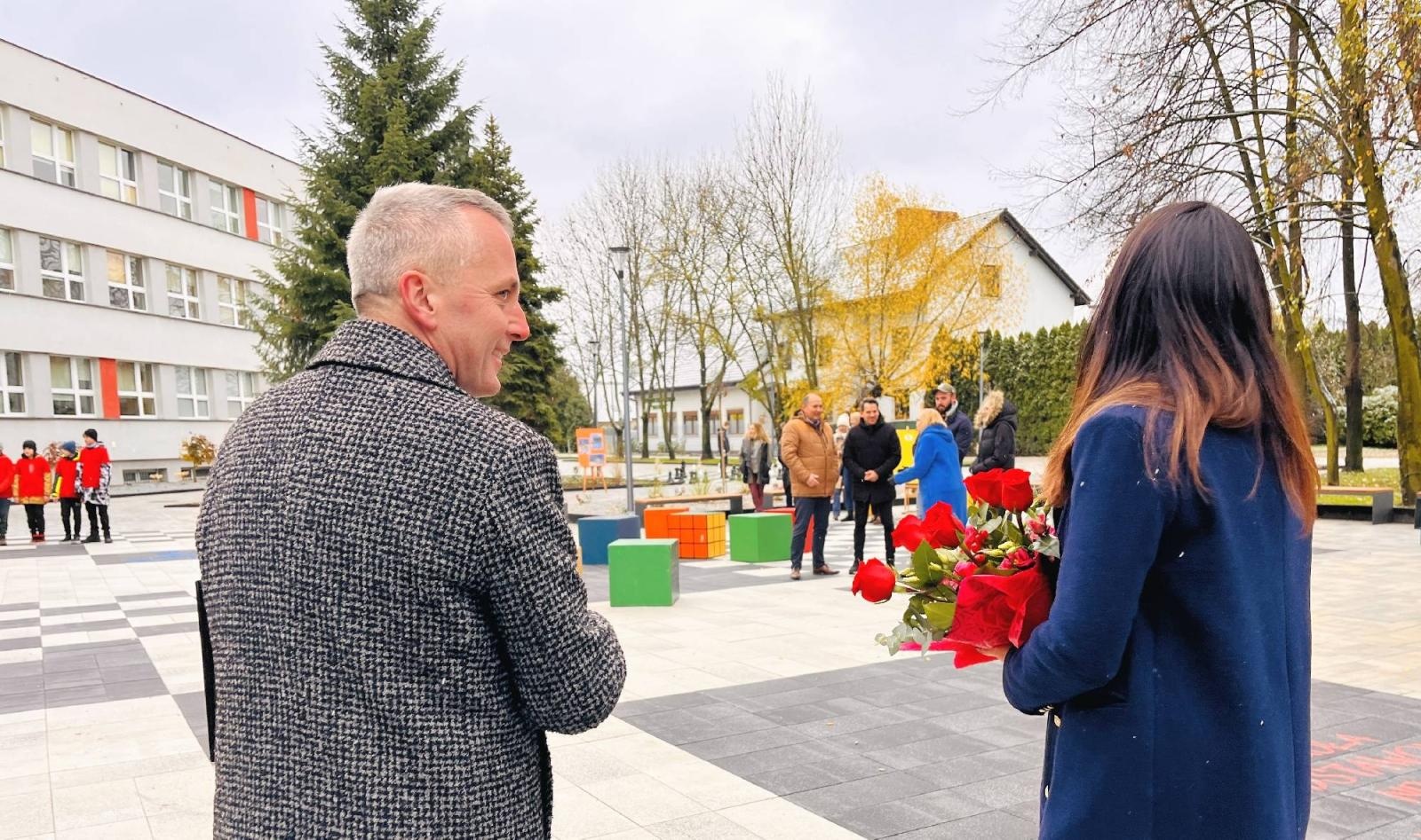 Zdjęcie w galerii na portalu naszraciborz.pl: Zielony Zakątek przy SP 1 oficjalnie otwarty wiadomości z regionu