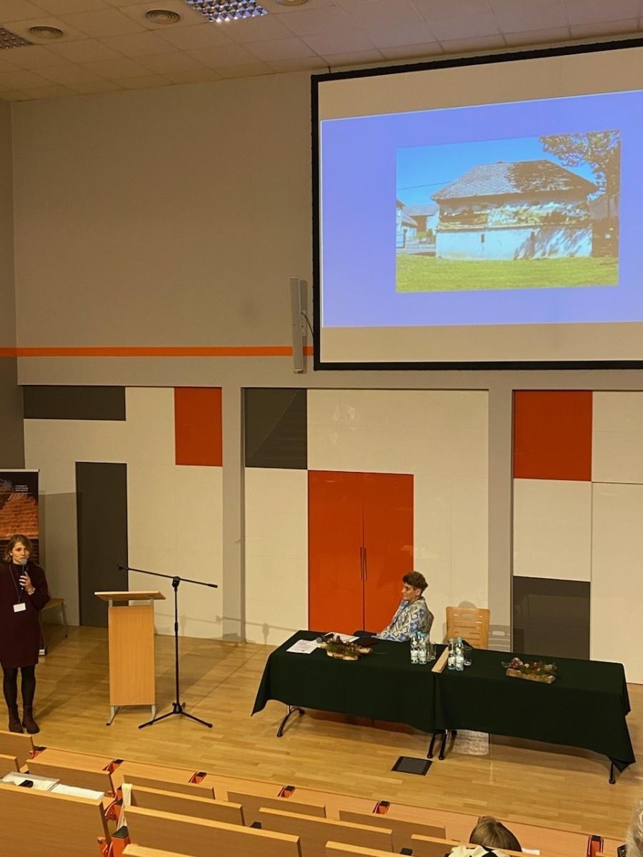 Zdjęcie w galerii na portalu naszraciborz.pl: Raciborski spichlerz promowany na konferencji w Górnośląskim Parku Etnograficznym w Chorzowie wiadomości z regionu