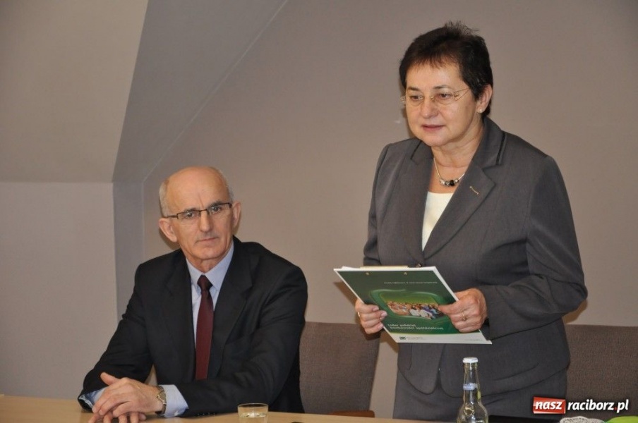 Zdjęcie w galerii na portalu naszraciborz.pl: Szczęśliwa 13-tka z Bankiem Spółdzielczym wiadomości z regionu