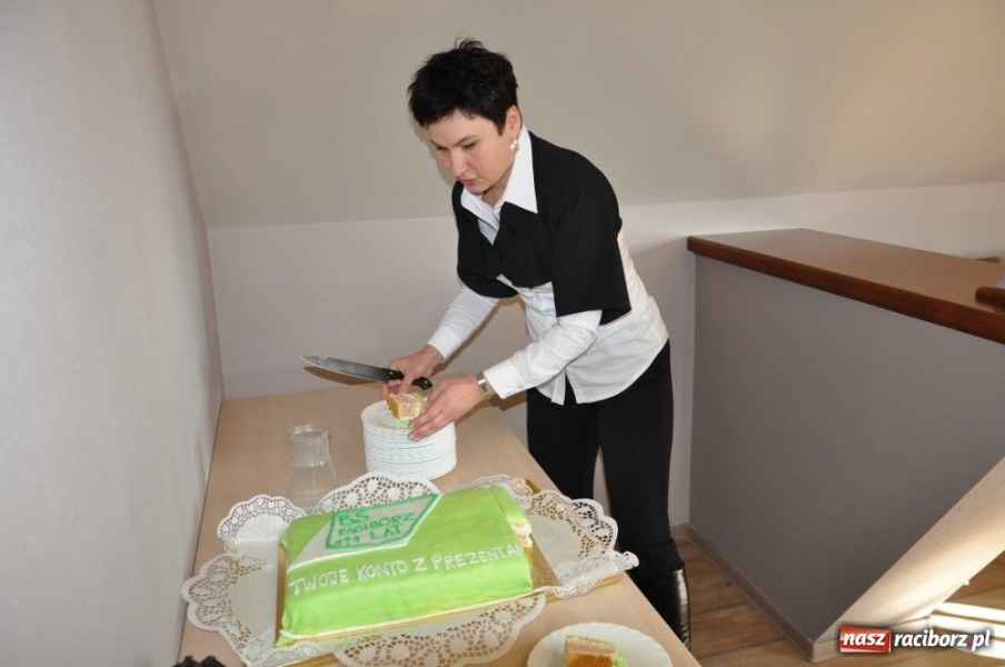 Zdjęcie w galerii na portalu naszraciborz.pl: Szczęśliwa 13-tka z Bankiem Spółdzielczym wiadomości z regionu