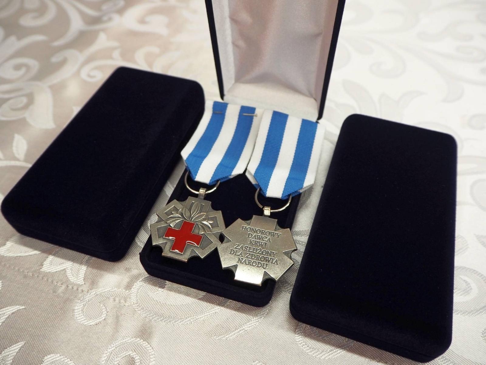 Zdjęcie w galerii na portalu naszraciborz.pl: Honory dla honorowych dawców krwi z regionu wiadomości z regionu