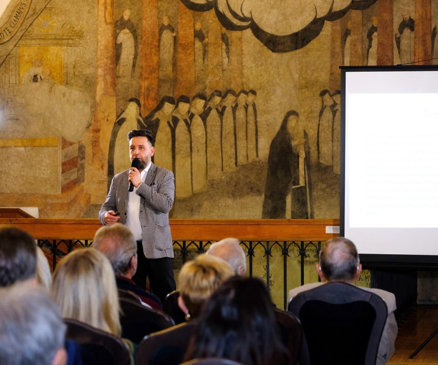 Zdjęcie w galerii na portalu naszraciborz.pl: Muzyczny wieczór w Muzem. Bohaterem Claus Ogerman wiadomości z regionu