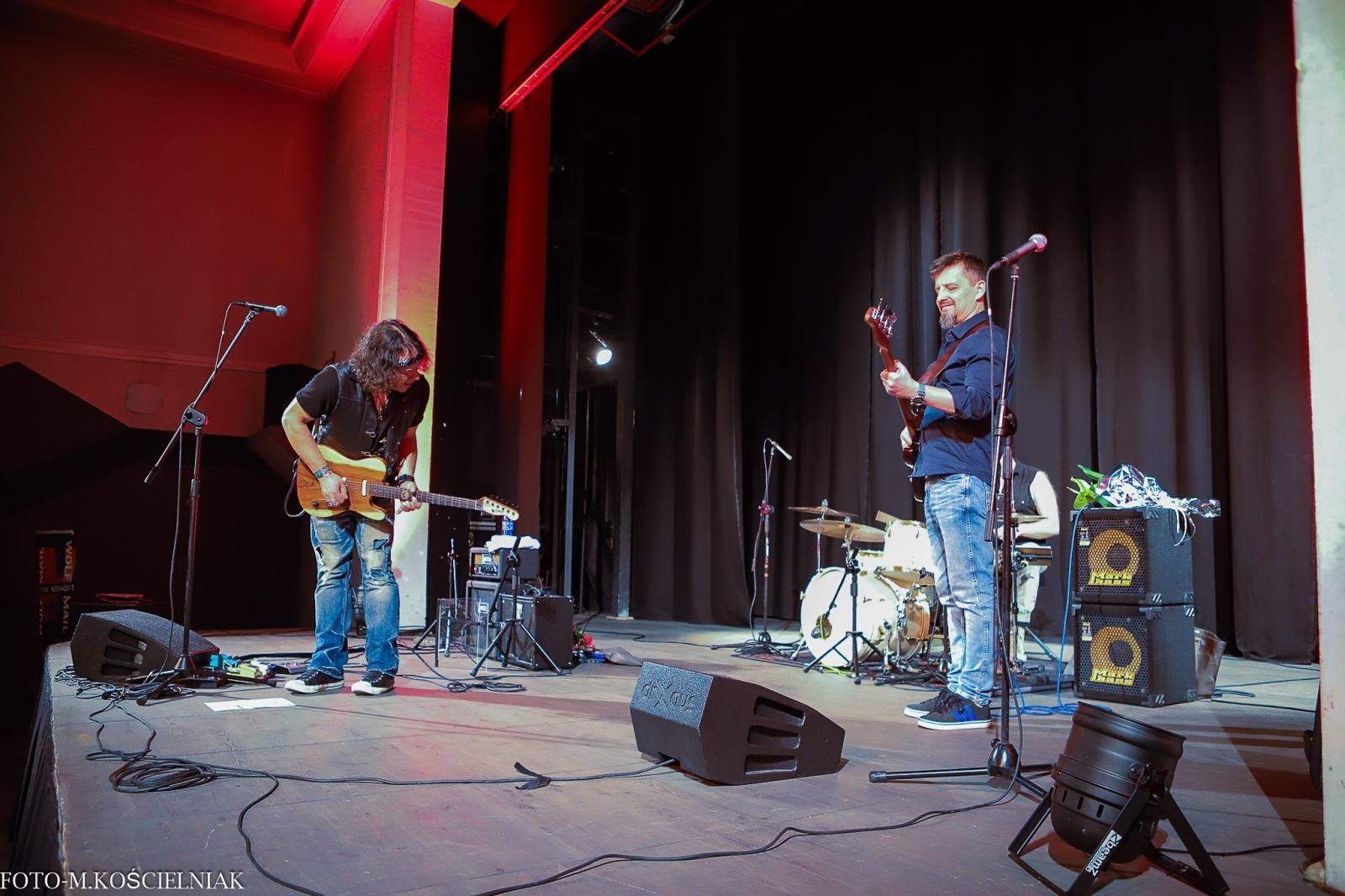 Zdjęcie w galerii na portalu naszraciborz.pl: Święto raciborskich fanów bluesa. Wolf Mail w Strzesze wiadomości z regionu