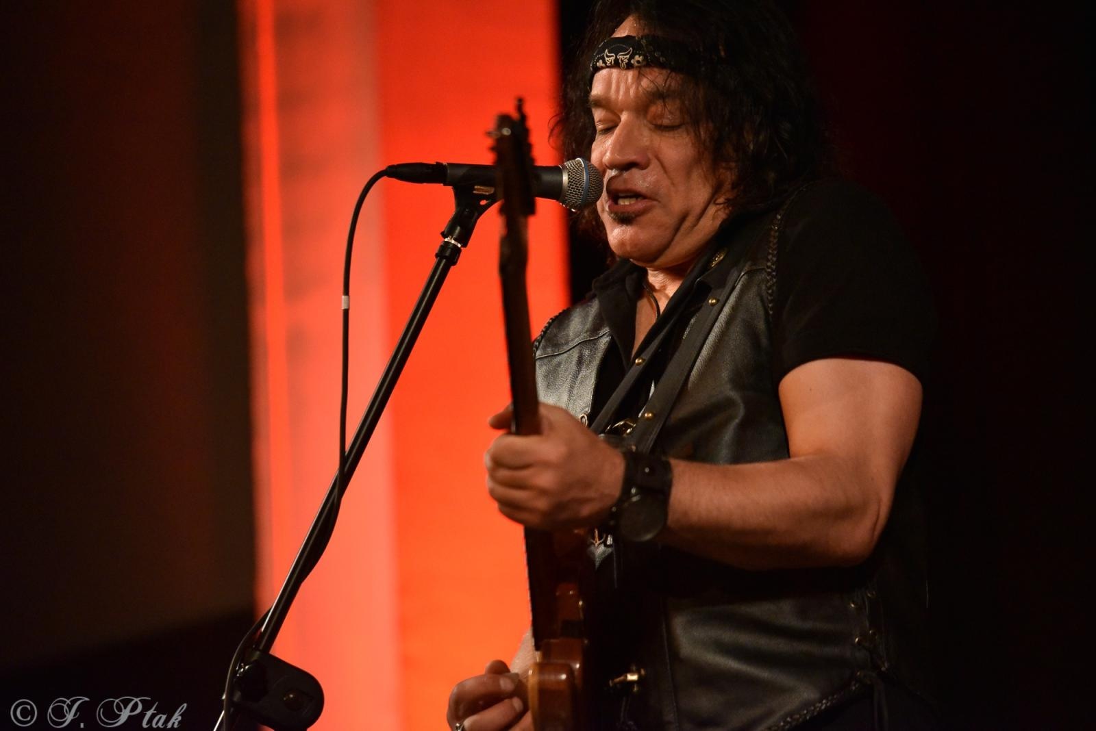 Zdjęcie w galerii na portalu naszraciborz.pl: Święto raciborskich fanów bluesa. Wolf Mail w Strzesze wiadomości z regionu