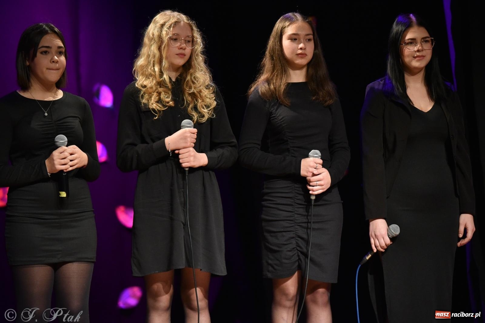 Zdjęcie w galerii na portalu naszraciborz.pl: Jesienne granie w MDK wiadomości z regionu