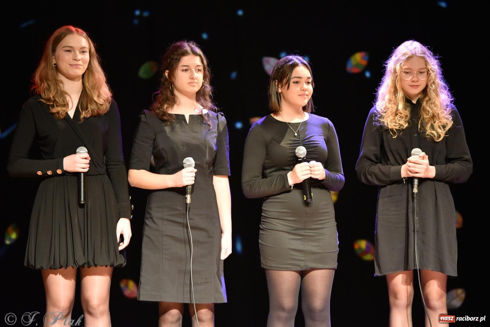 Zdjęcie w galerii na portalu naszraciborz.pl: Jesienne granie w MDK wiadomości z regionu