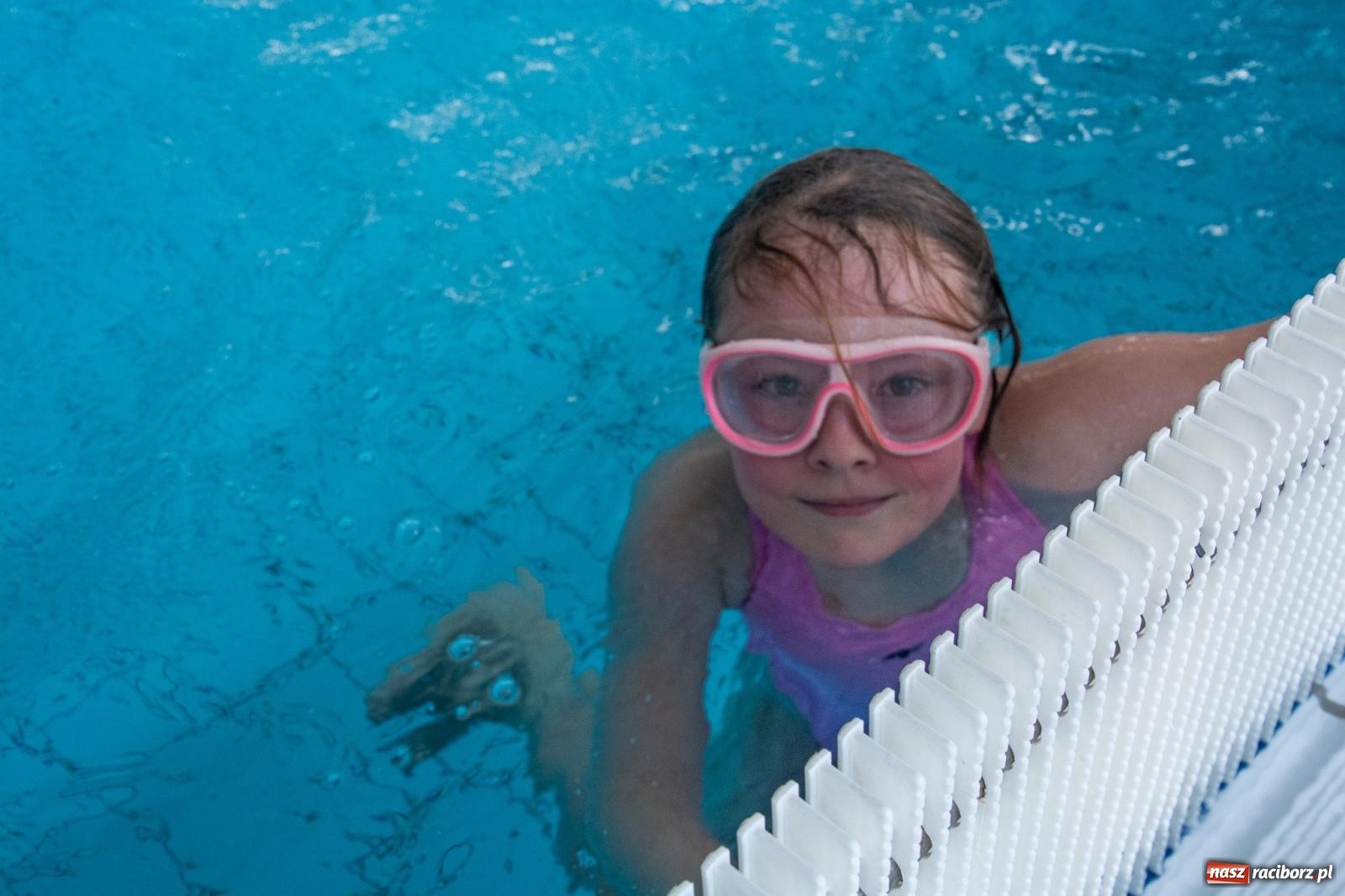 Zdjęcie w galerii na portalu naszraciborz.pl: Pływackie nadzieje z Raciborza rywalizowały w H2Ostróg wiadomości z regionu