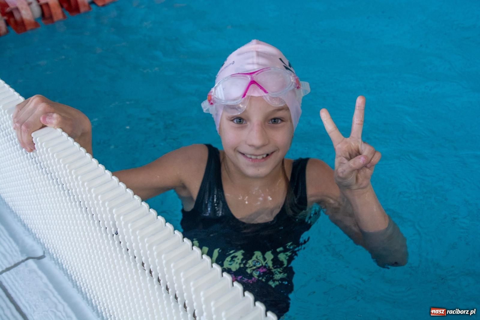 Zdjęcie w galerii na portalu naszraciborz.pl: Pływackie nadzieje z Raciborza rywalizowały w H2Ostróg wiadomości z regionu