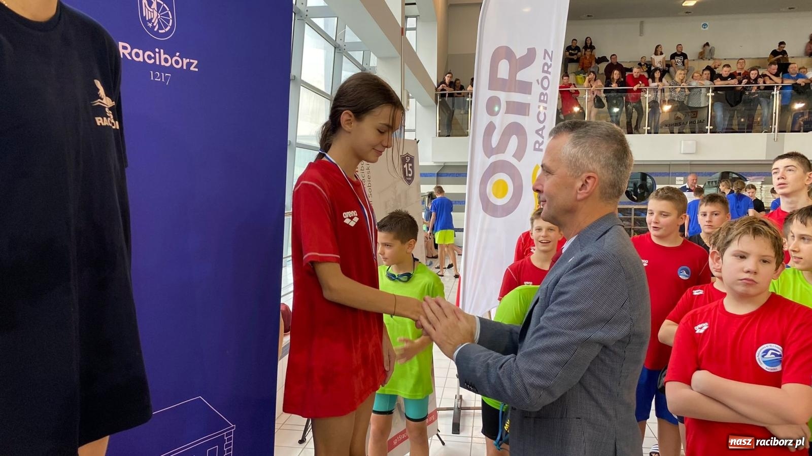 Zdjęcie w galerii na portalu naszraciborz.pl: Pływackie nadzieje z Raciborza rywalizowały w H2Ostróg wiadomości z regionu