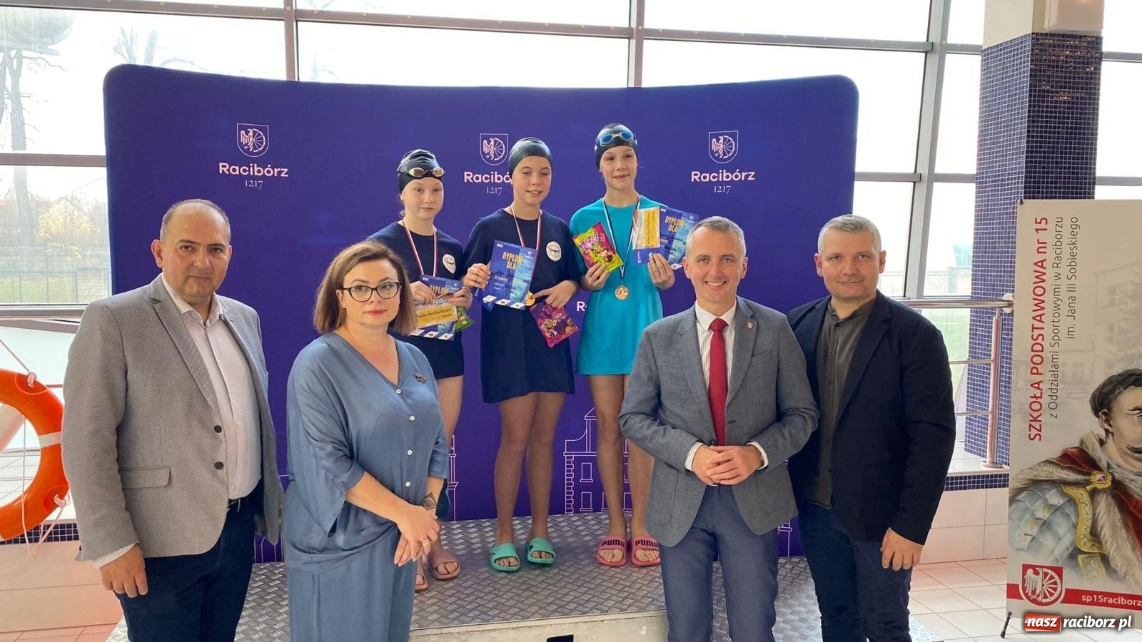 Zdjęcie w galerii na portalu naszraciborz.pl: Pływackie nadzieje z Raciborza rywalizowały w H2Ostróg wiadomości z regionu