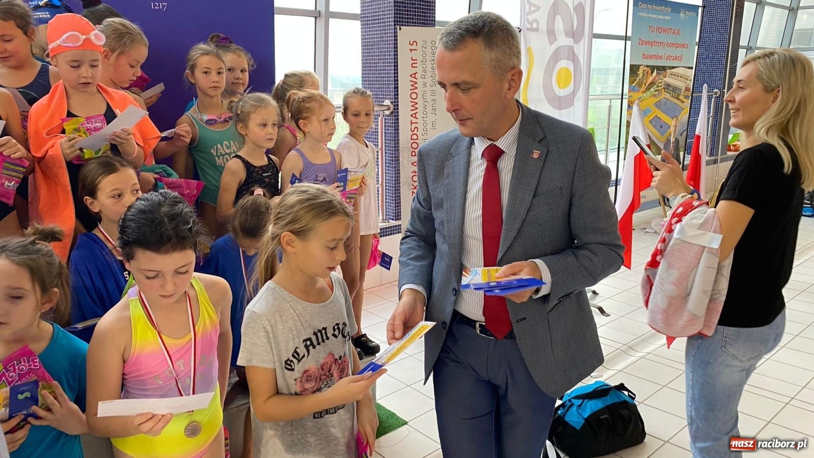 Zdjęcie w galerii na portalu naszraciborz.pl: Pływackie nadzieje z Raciborza rywalizowały w H2Ostróg wiadomości z regionu