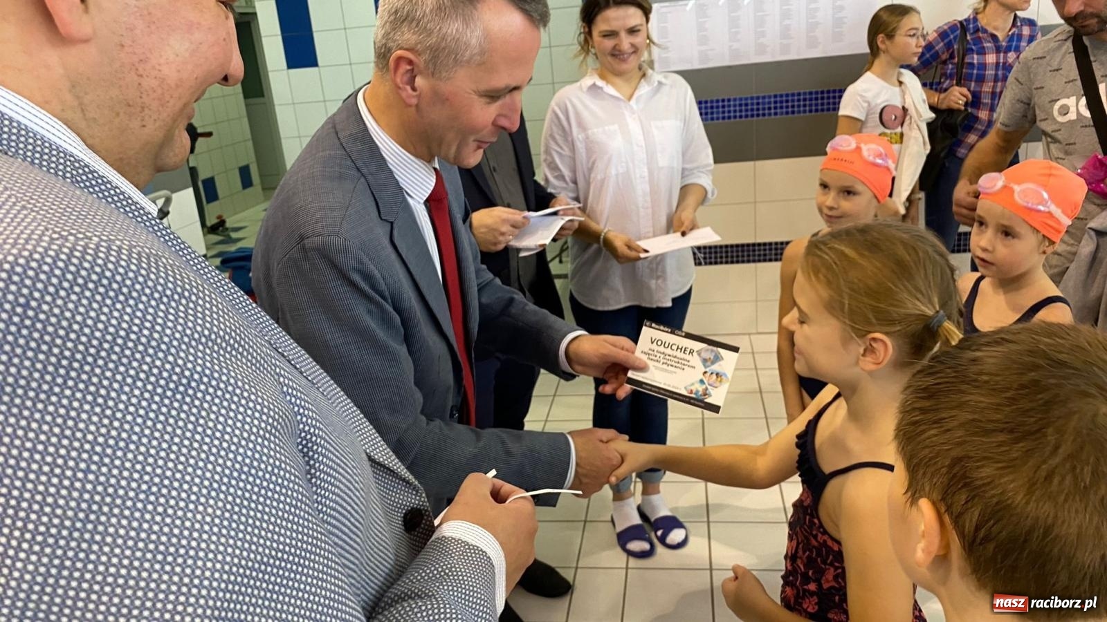 Zdjęcie w galerii na portalu naszraciborz.pl: Pływackie nadzieje z Raciborza rywalizowały w H2Ostróg wiadomości z regionu