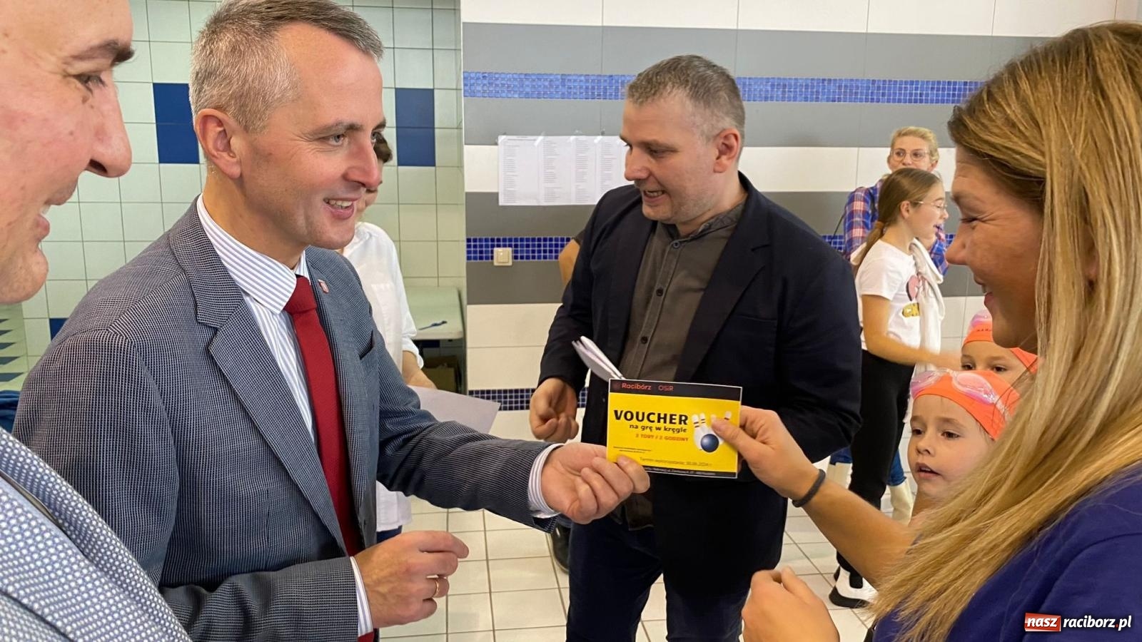 Zdjęcie w galerii na portalu naszraciborz.pl: Pływackie nadzieje z Raciborza rywalizowały w H2Ostróg wiadomości z regionu