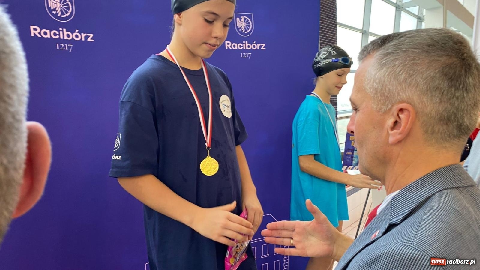 Zdjęcie w galerii na portalu naszraciborz.pl: Pływackie nadzieje z Raciborza rywalizowały w H2Ostróg wiadomości z regionu