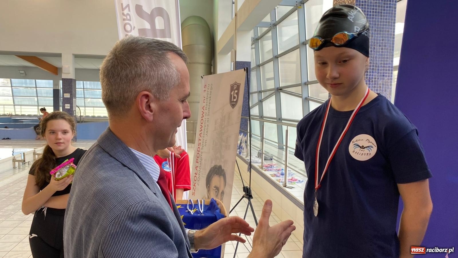 Zdjęcie w galerii na portalu naszraciborz.pl: Pływackie nadzieje z Raciborza rywalizowały w H2Ostróg wiadomości z regionu