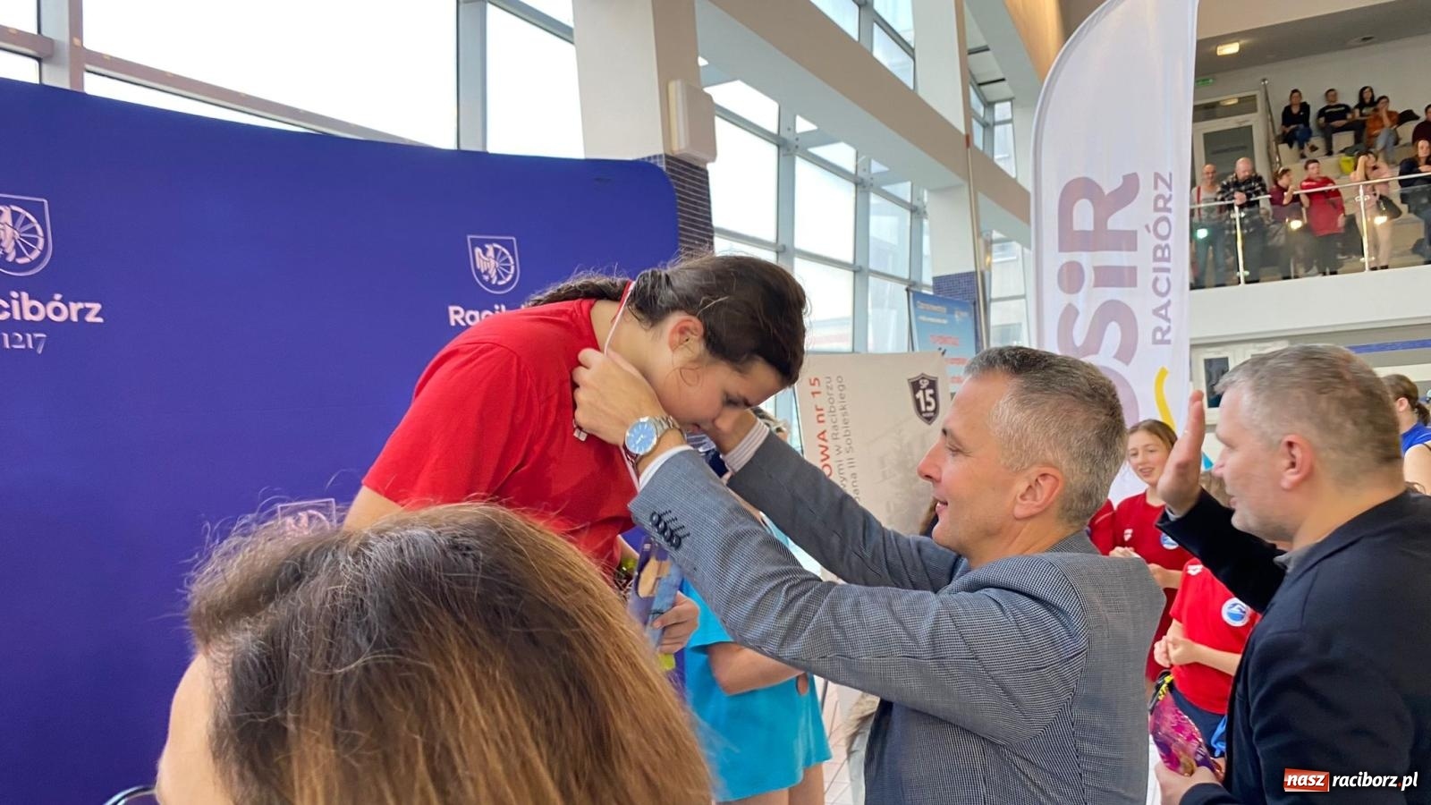 Zdjęcie w galerii na portalu naszraciborz.pl: Pływackie nadzieje z Raciborza rywalizowały w H2Ostróg wiadomości z regionu