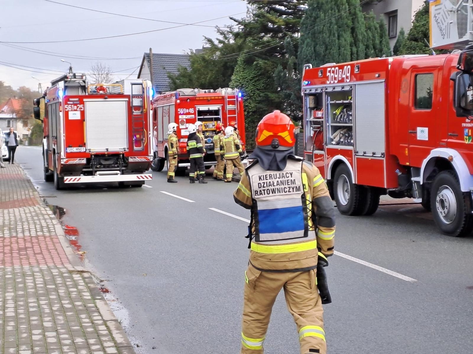 Zdjęcie w galerii na portalu naszraciborz.pl: 150 tys. zł strat w pożarze w Tworkowie [FOTO i WIDEO] wiadomości z regionu
