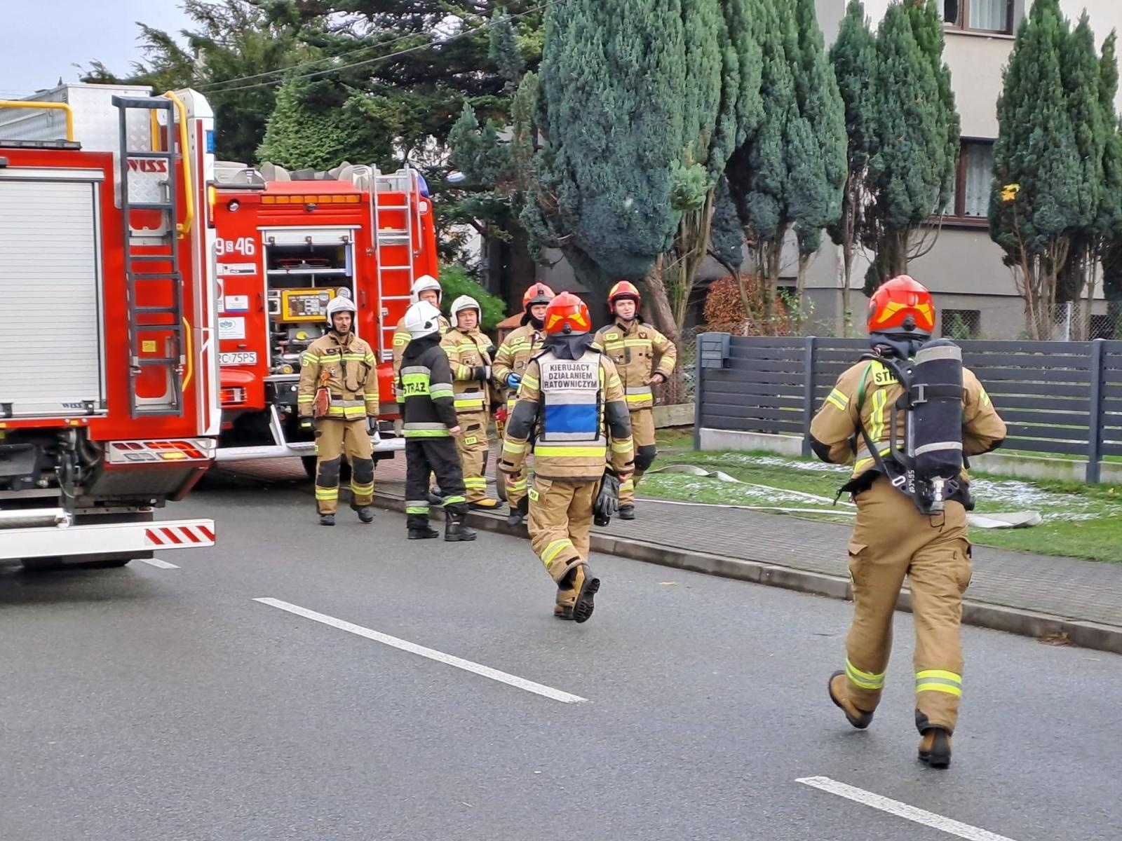 Zdjęcie w galerii na portalu naszraciborz.pl: 150 tys. zł strat w pożarze w Tworkowie [FOTO i WIDEO] wiadomości z regionu