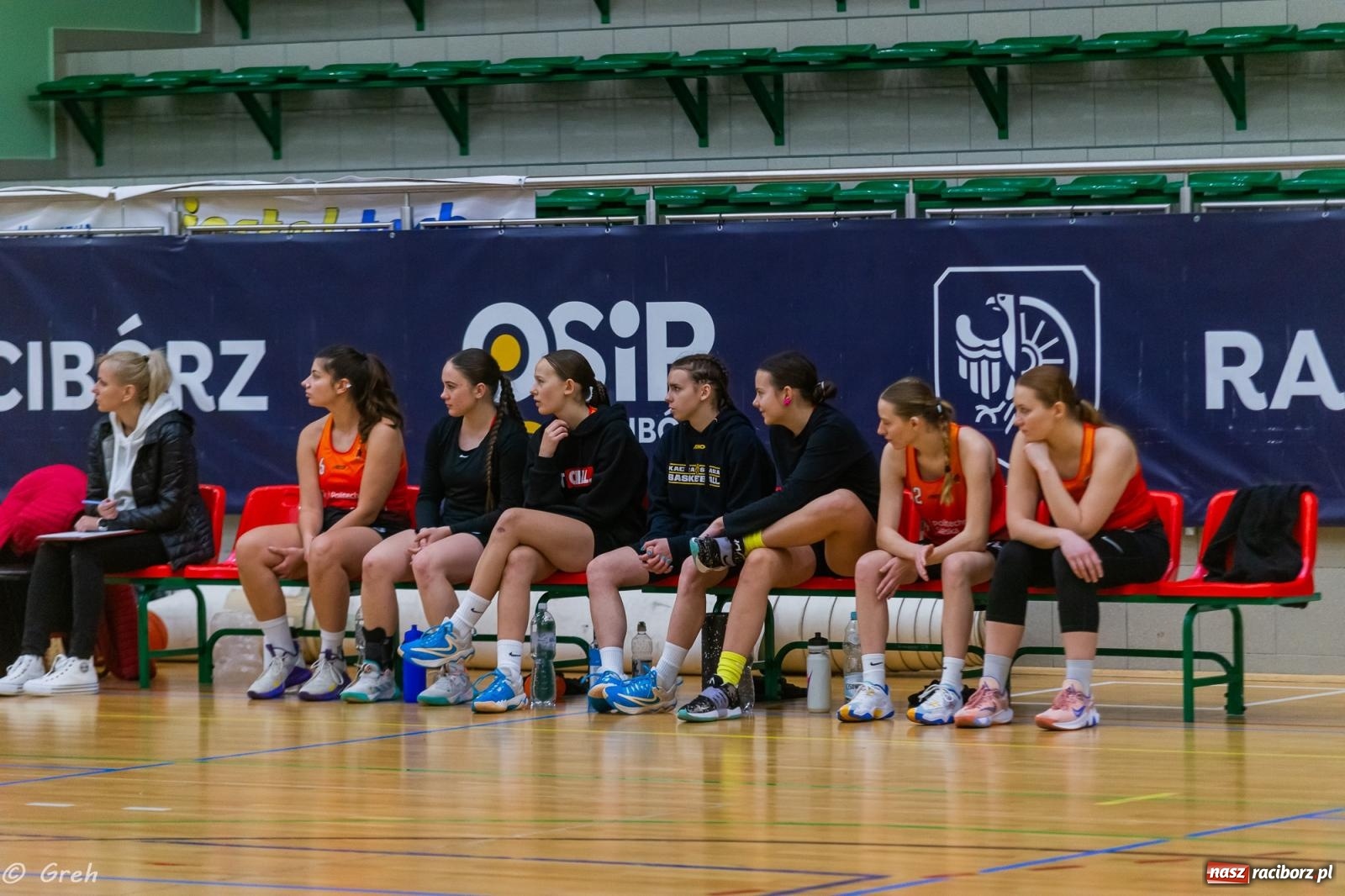 Zdjęcie w galerii na portalu naszraciborz.pl: Koszykarki RKK Politechnikę pokonały i w tabeli awansowały [FOTO i WIDEO] wiadomości z regionu