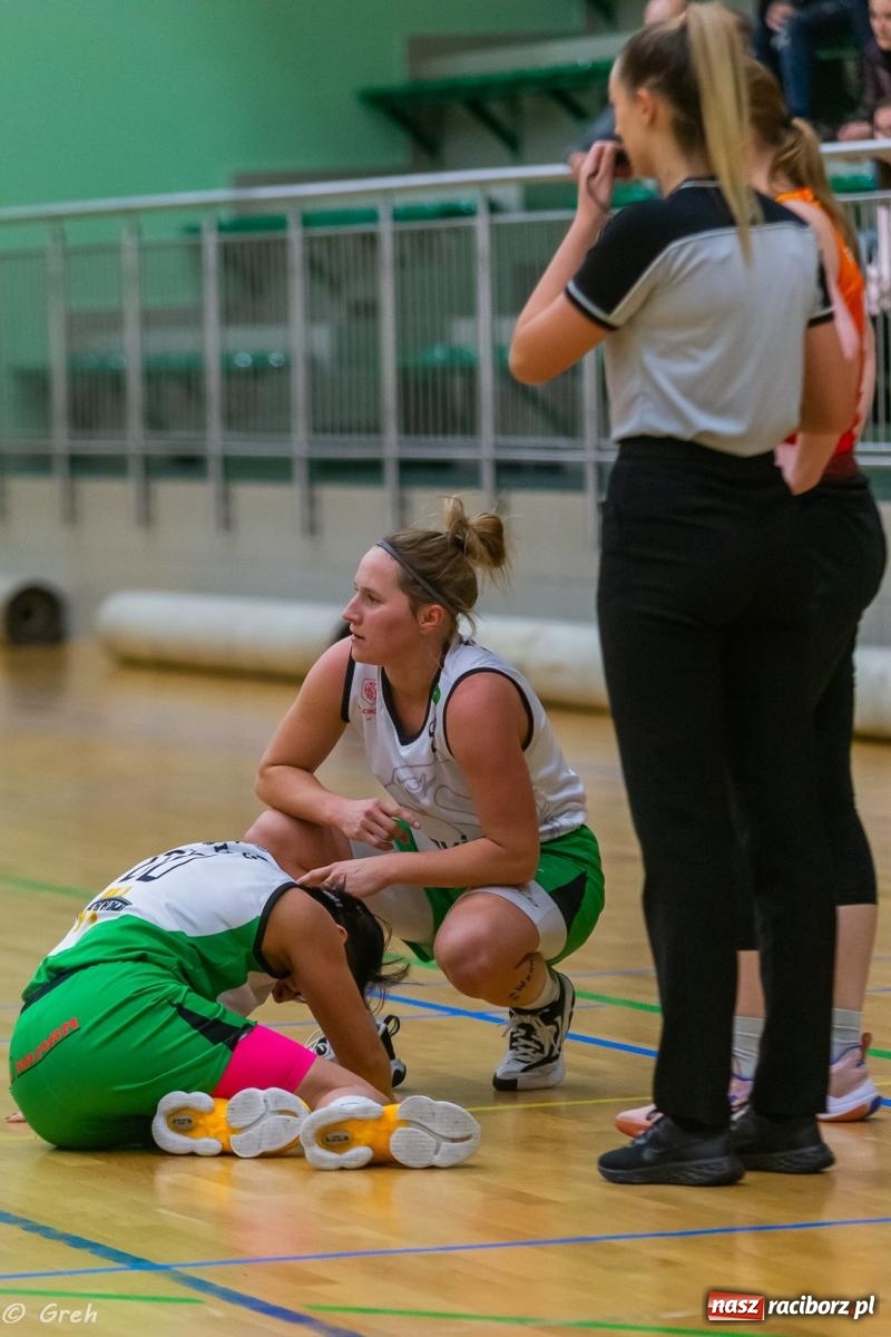 Zdjęcie w galerii na portalu naszraciborz.pl: Koszykarki RKK Politechnikę pokonały i w tabeli awansowały [FOTO i WIDEO] wiadomości z regionu