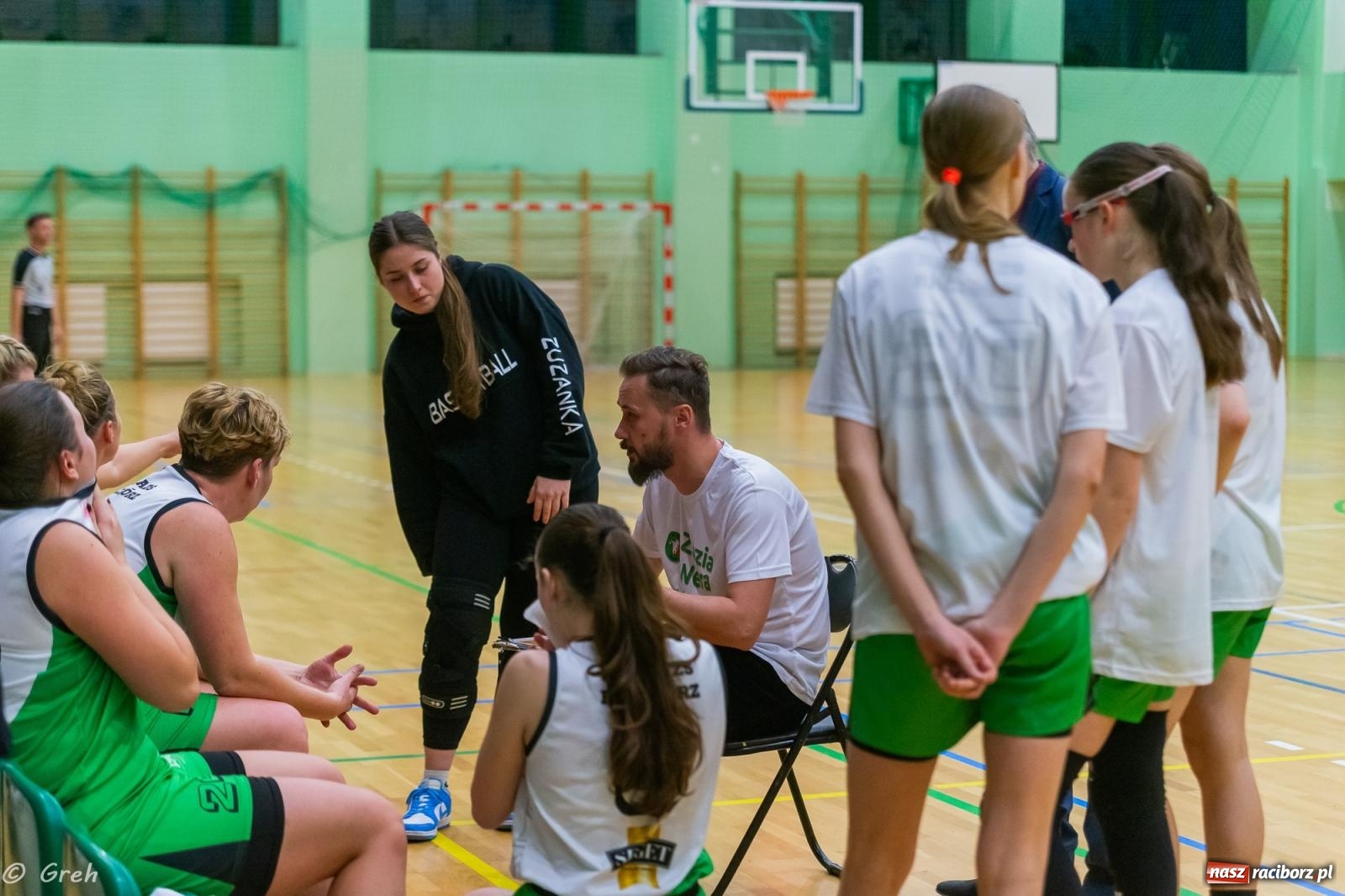Zdjęcie w galerii na portalu naszraciborz.pl: Koszykarki RKK Politechnikę pokonały i w tabeli awansowały [FOTO i WIDEO] wiadomości z regionu