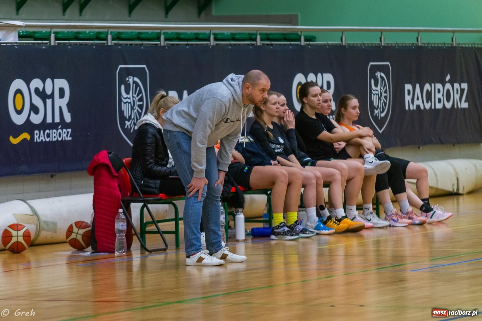 Zdjęcie w galerii na portalu naszraciborz.pl: Koszykarki RKK Politechnikę pokonały i w tabeli awansowały [FOTO i WIDEO] wiadomości z regionu