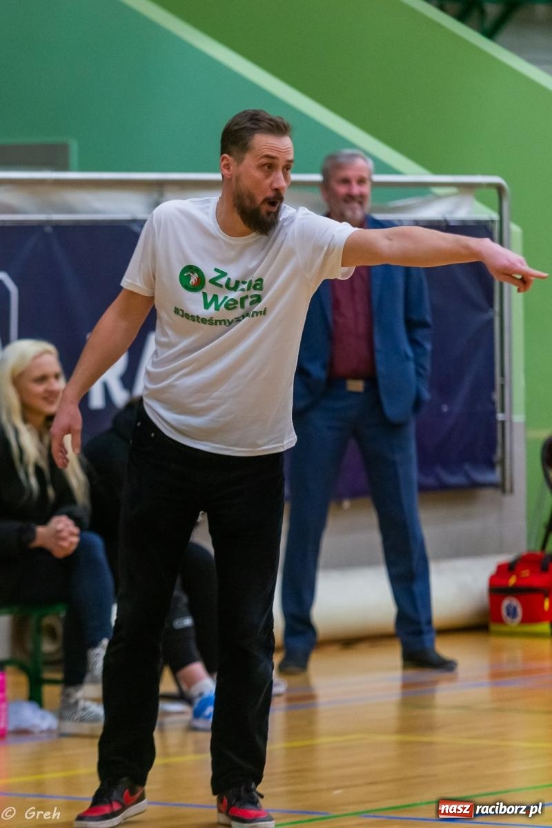 Zdjęcie w galerii na portalu naszraciborz.pl: Koszykarki RKK Politechnikę pokonały i w tabeli awansowały [FOTO i WIDEO] wiadomości z regionu