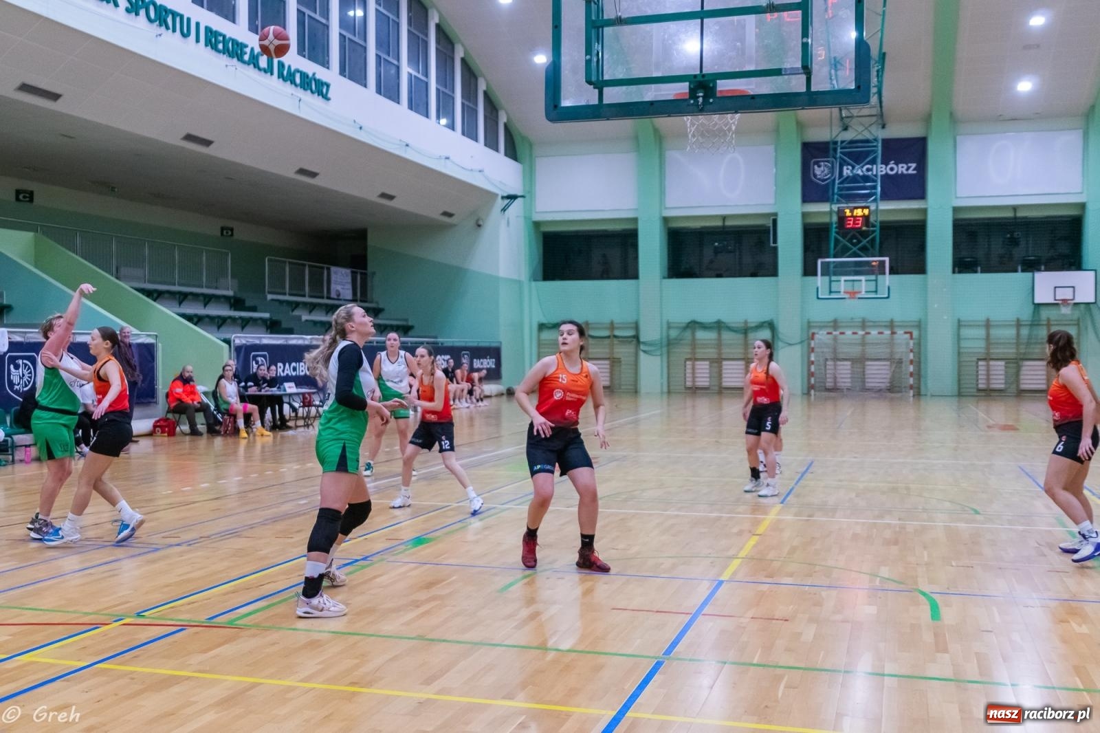Zdjęcie w galerii na portalu naszraciborz.pl: Koszykarki RKK Politechnikę pokonały i w tabeli awansowały [FOTO i WIDEO] wiadomości z regionu