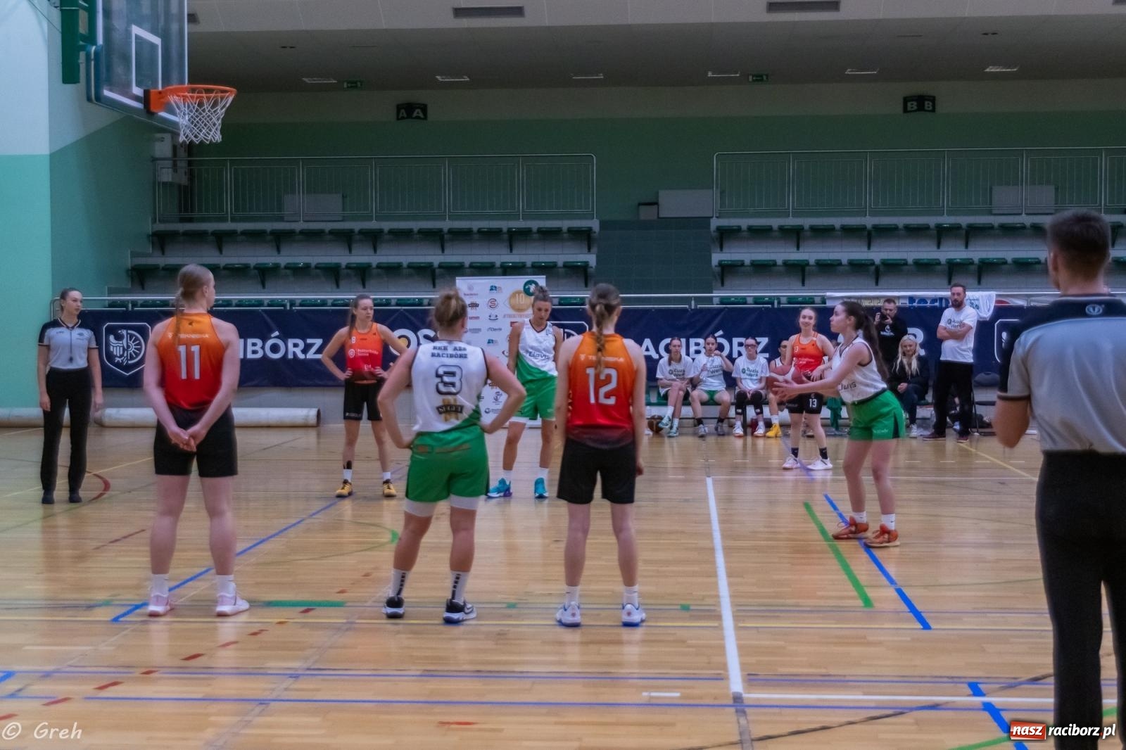 Zdjęcie w galerii na portalu naszraciborz.pl: Koszykarki RKK Politechnikę pokonały i w tabeli awansowały [FOTO i WIDEO] wiadomości z regionu