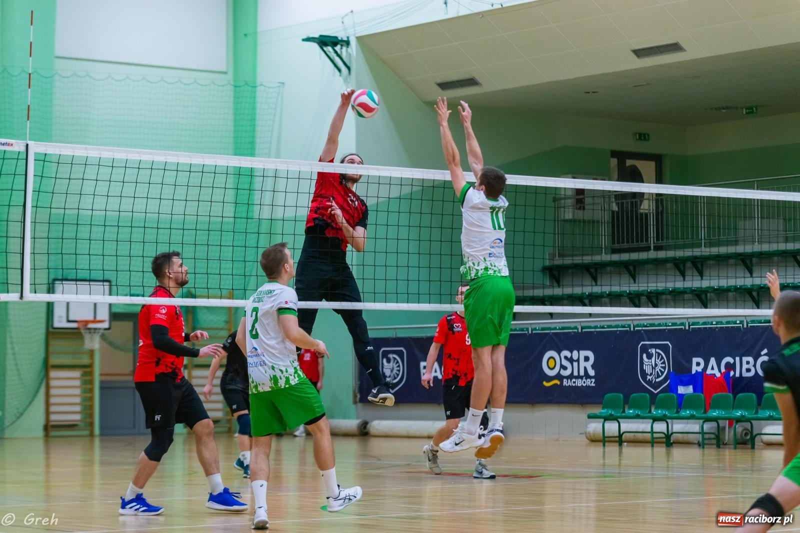 Zdjęcie w galerii na portalu naszraciborz.pl: Siatkarskie derby dla KS Racibórz [FOTO i WIDEO] wiadomości z regionu